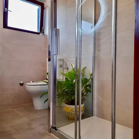 M Bozo Ideal For Relaxing Holidays *