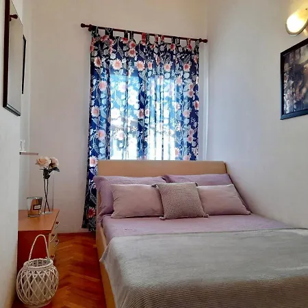 M Bozo Ideal For Relaxing Holidays
